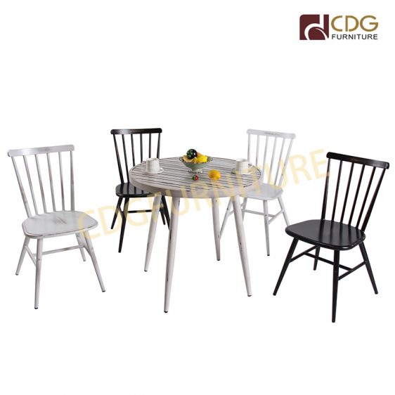 INDUSTRIAL VINTAGE STACKING CHAIR ORANGE PLASTIC SEAT STACKABLE CAFE CHAIR