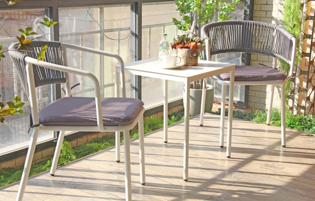 CDG explains the advantages and disadvantages of rattan furniture? jiemei